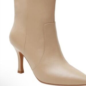 Elegant Tan Leather Women's Boots